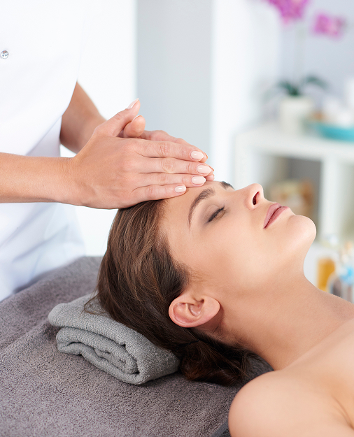 Relaxing Head Massage Therapy